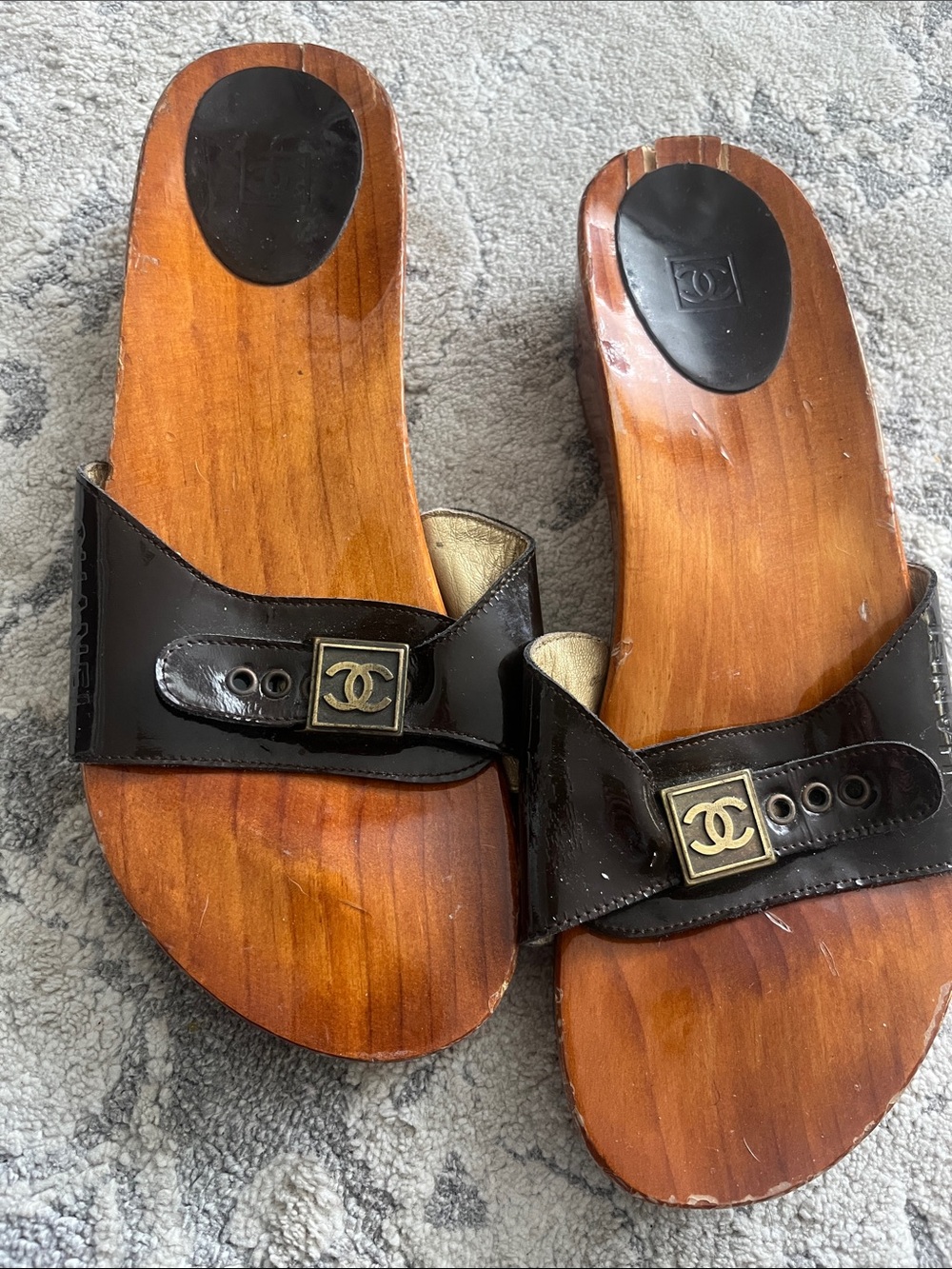 CHANEL Black Patent Leather Wood Slide Sandals with Gold CC Hardware